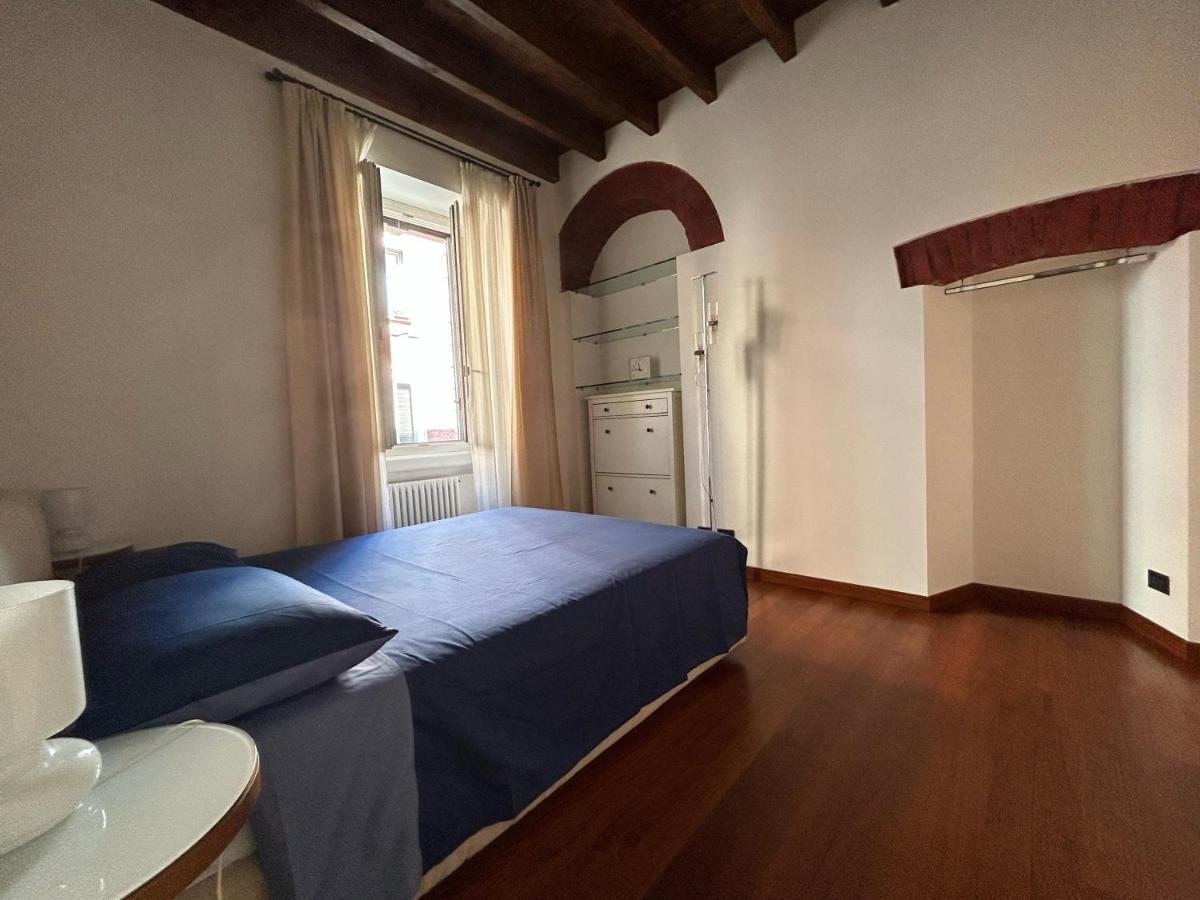 Duca Di Porta Romana, Viaorti Milan Luaran gambar